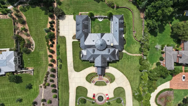 The Hart House aerial view, photo 81