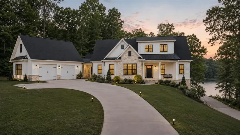 Exterior of 5360 Mary Olive Road, Opelika, AL