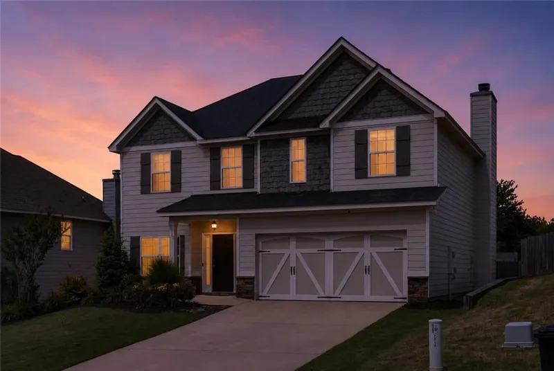 Exterior of 2907 Ashley Lane, Opelika, AL