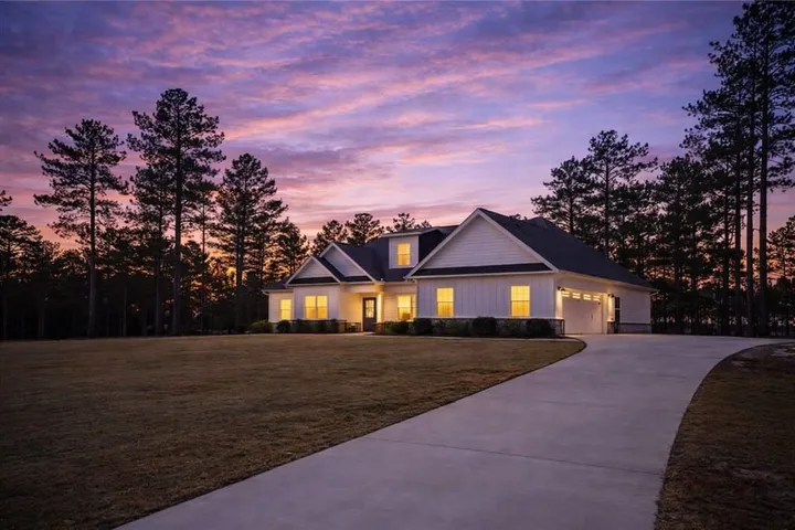 1224 Lee Road 260, Opelika, AL: listing photo 3